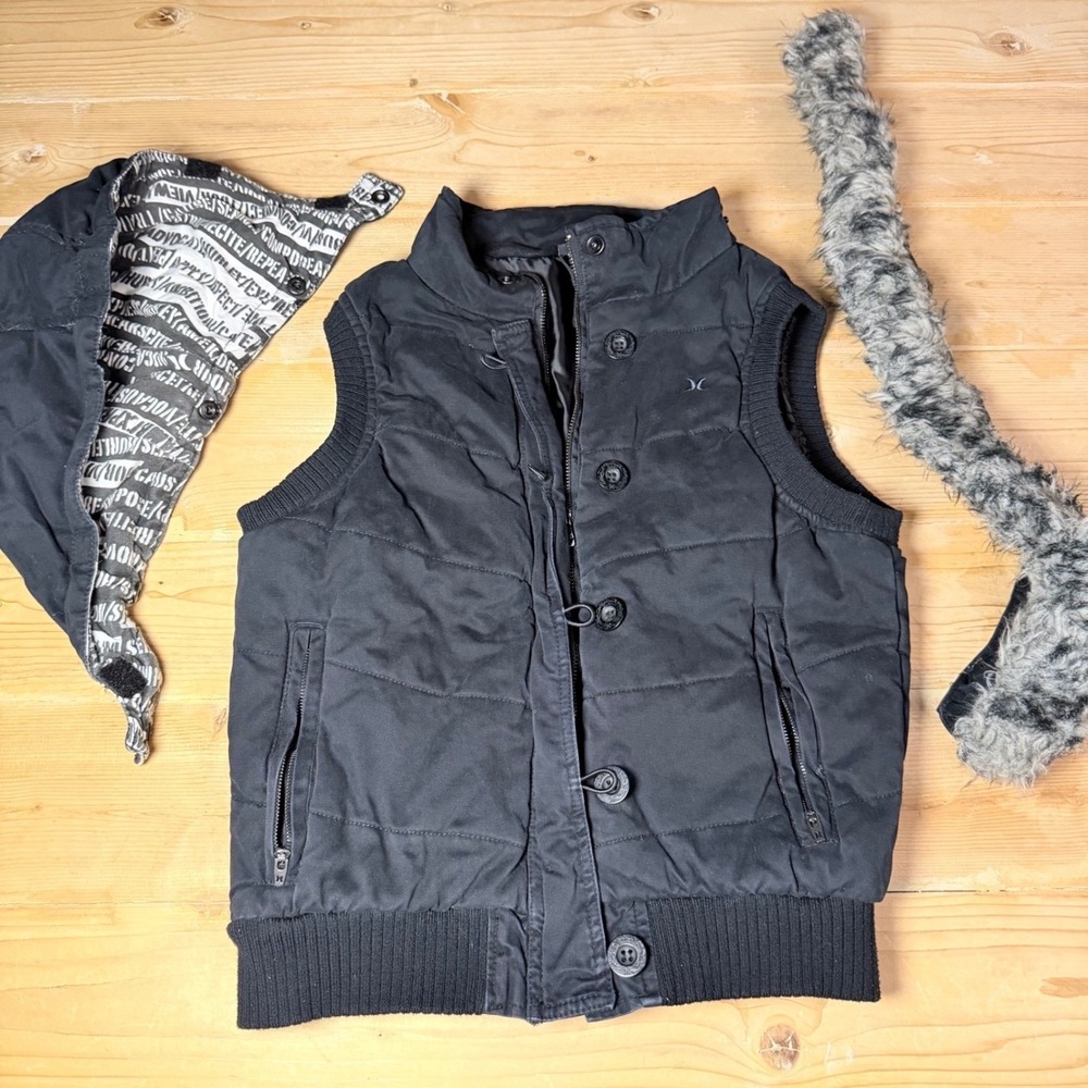 Hurley Y2K Womens Black Quilted Puffer Vest Removable Hood‎ Faux Fur Trim Small